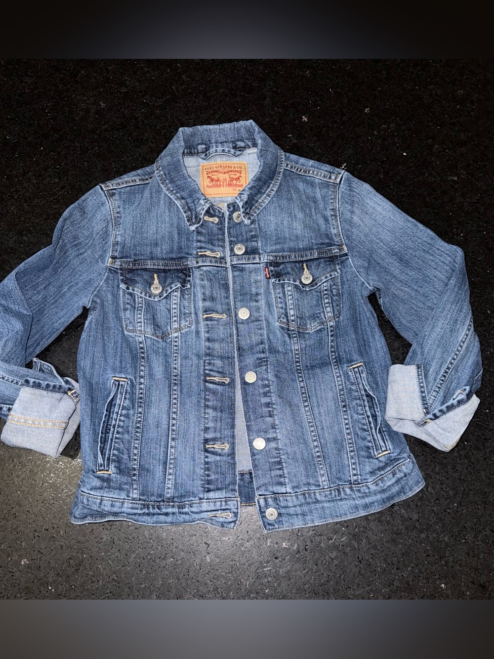 UEC Levi's Medium Wash Blue Jean Denim Trucker Jacket SZ M